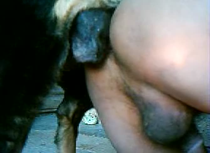 Cock hungry middle-aged man bends over and enjoys ...   