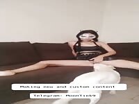 Masturbating my pussy with my dog and geting licked