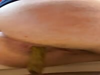 ftm taking a poop