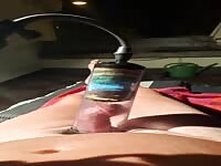 Vacuum pump play 